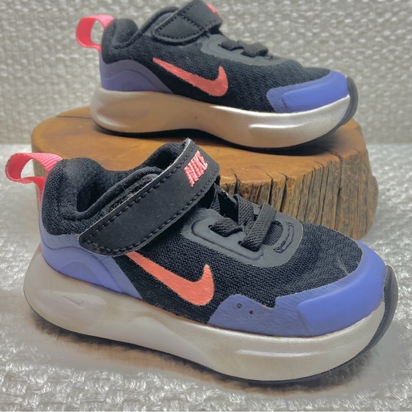 Nike Wearallday Toddler Size 4C Purple Pink Black Hook & Loop Closure Gorpcore - Picture 2 of 12